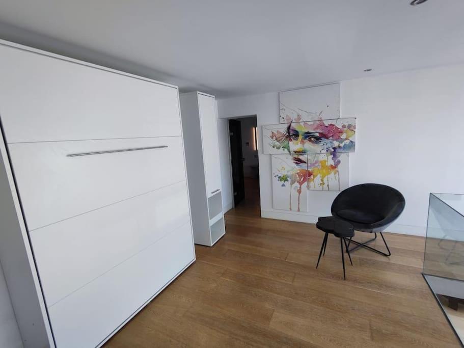 Gazi Pool House Apartment Athens Exterior photo